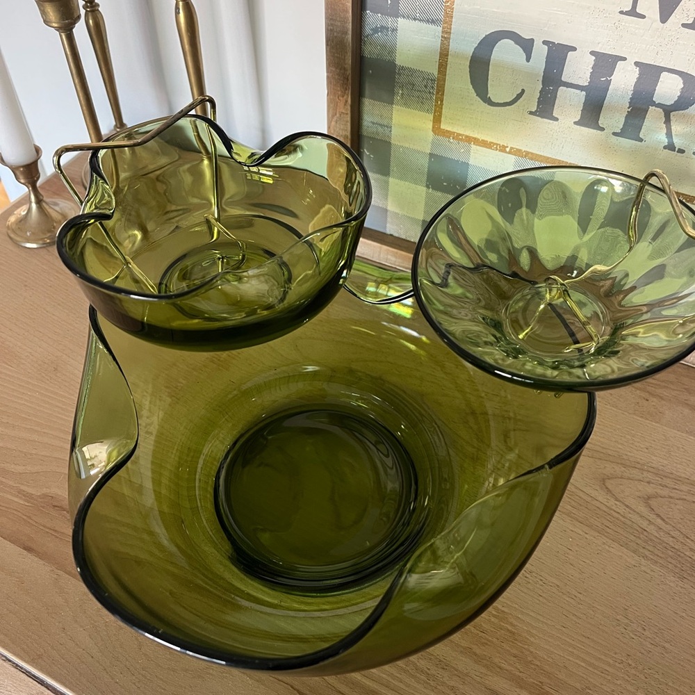 Vintage Anchor Hocking Chip & Dip 3pc bowl set - Picture 2 of 5